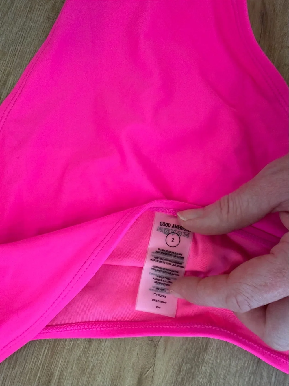 GOOD AMERICAN Women's Neon Pink Bikini Set with Matching Sarong
